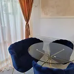Carmen Apartment *