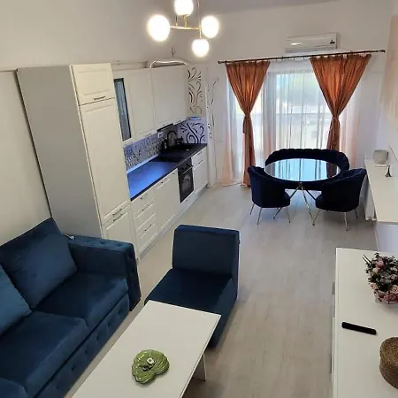 Carmen Apartment